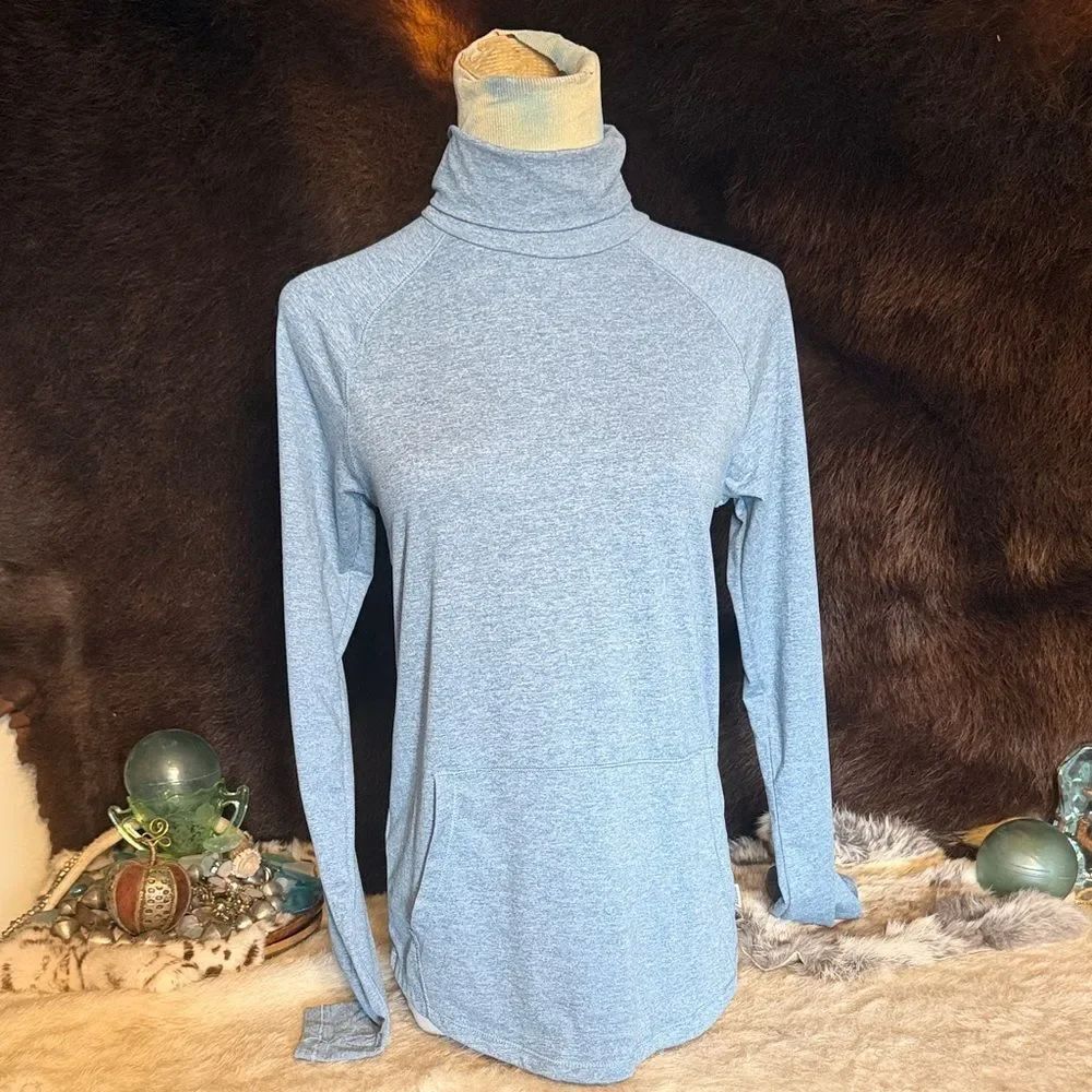 Light Blue Women's Turtleneck Long-Sleeve Top XS (6022A)